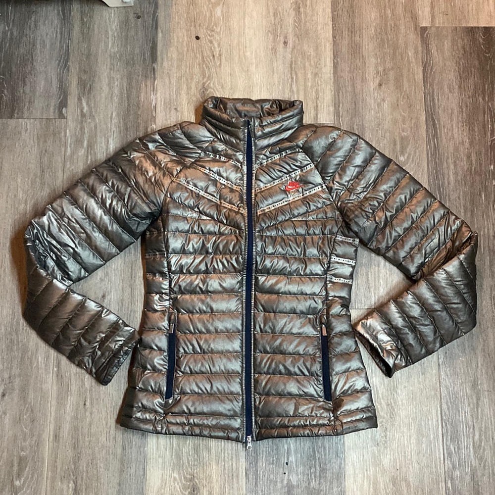 Woman’s Nike Aeroloft Puffer Jacket
